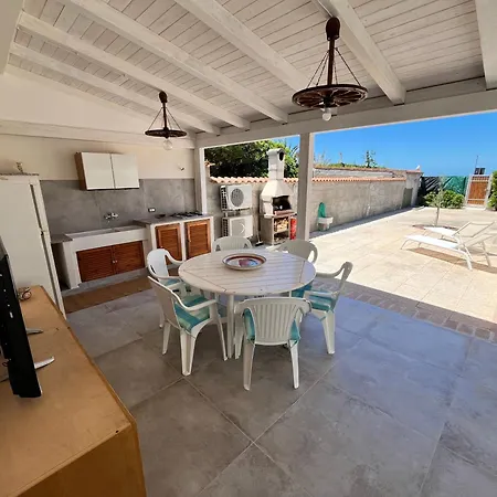 Tridente House Ferienhaus *